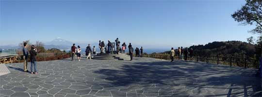 ���{���̕x�m�R